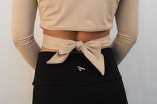 Load image into Gallery viewer, Blaze Long Sleeve Tie - Tan - jargonlifestyle.com